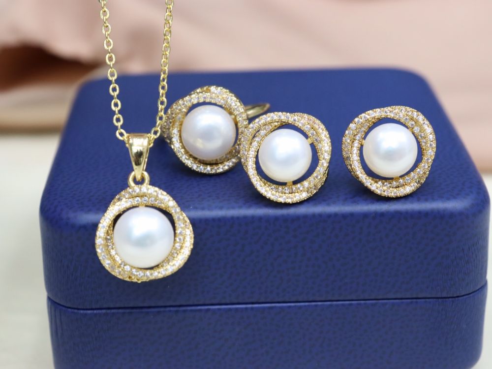 Picture of Natural freshwater pearl set