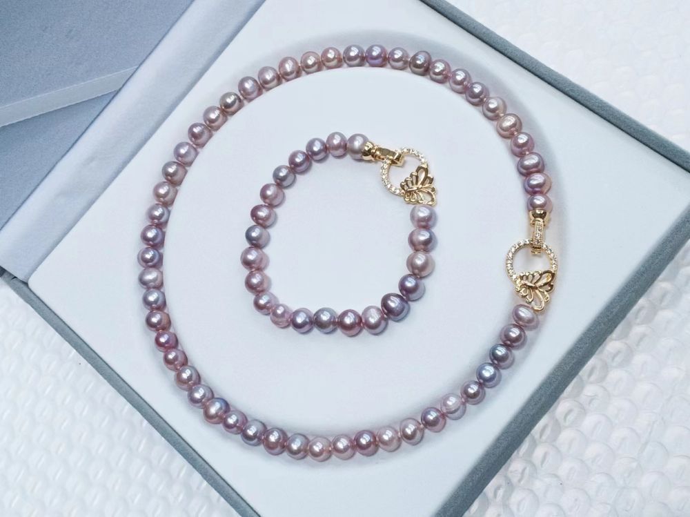 Picture of Natural freshwater pearls Bracelet+necklace