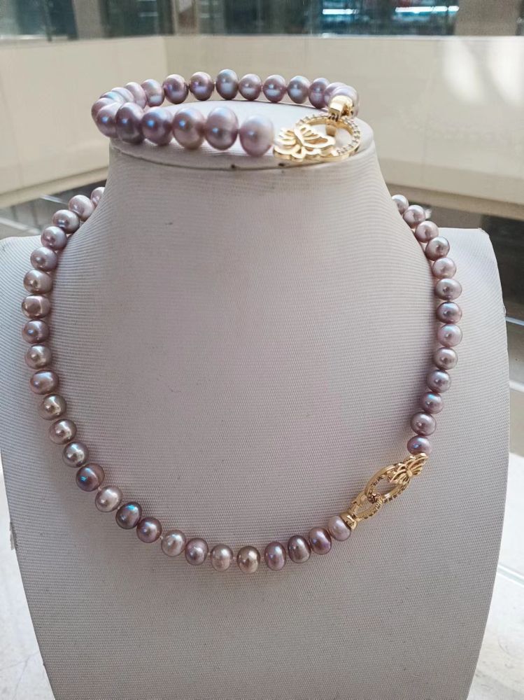 Picture of Natural freshwater pearls Bracelet+necklace