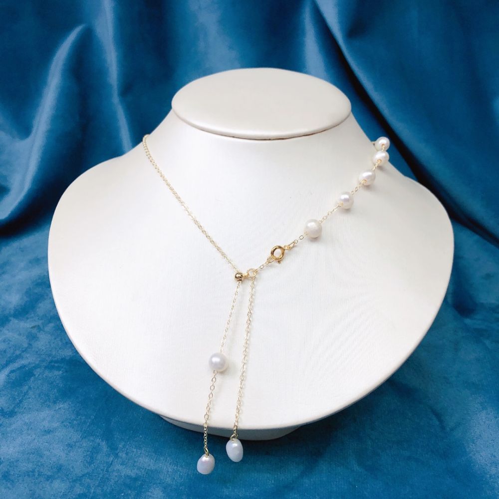 Picture of Natural pearl necklace