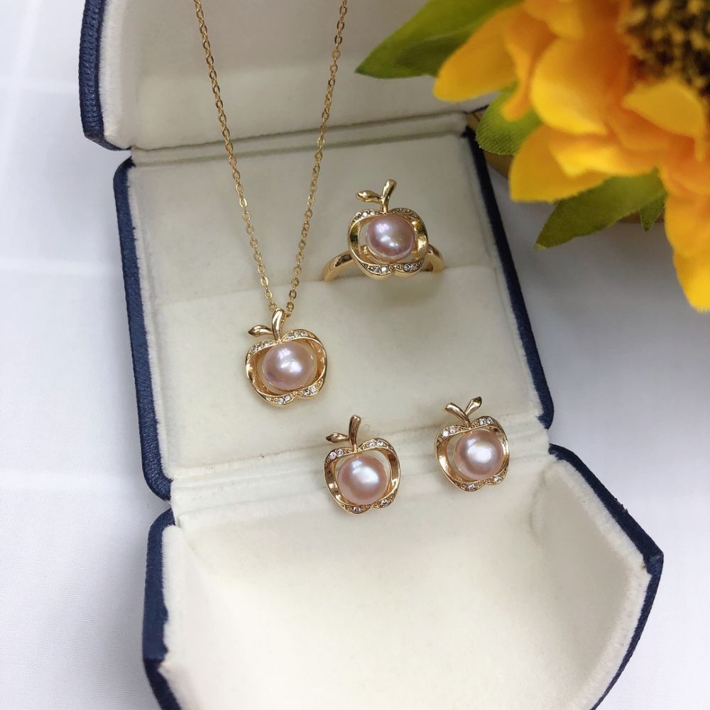 Picture of Little Apple Series Natural Freshwater Pearl Set