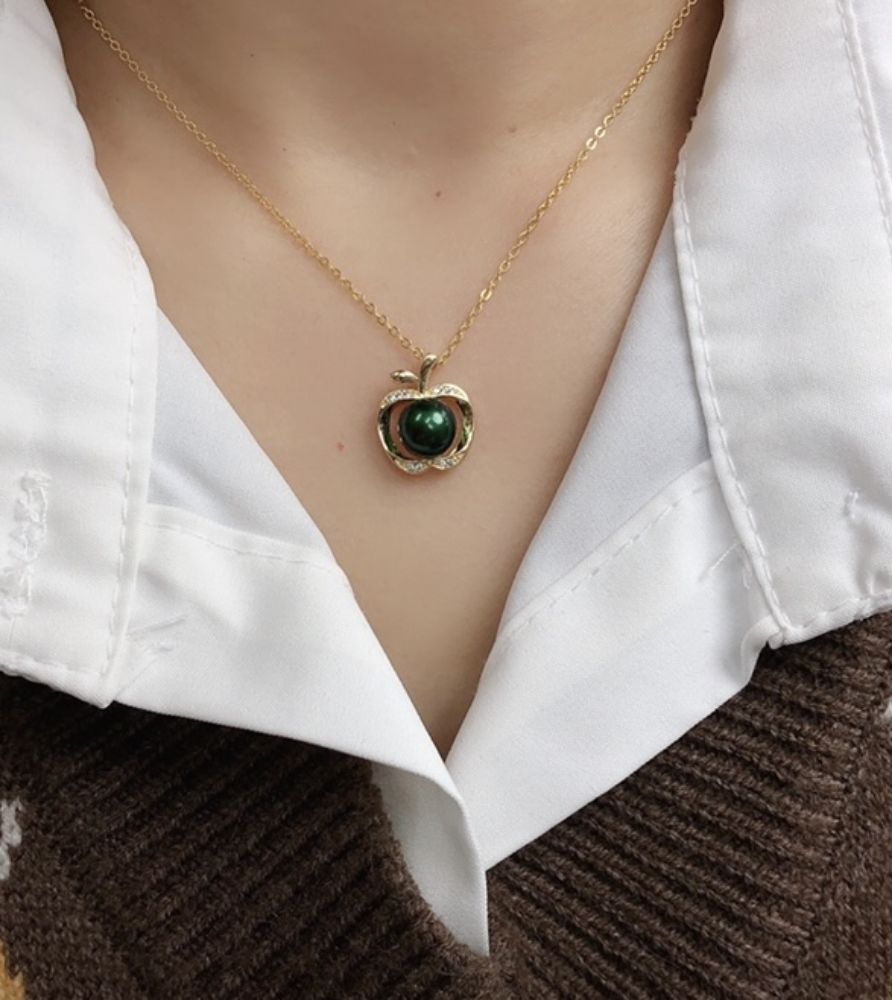 Picture of Little Apple Series Natural Freshwater Pearl Set