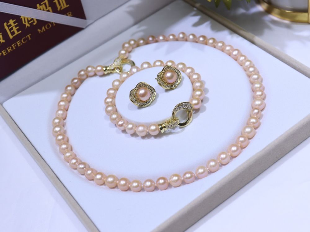 Picture of Natural Freshwater Bead Set