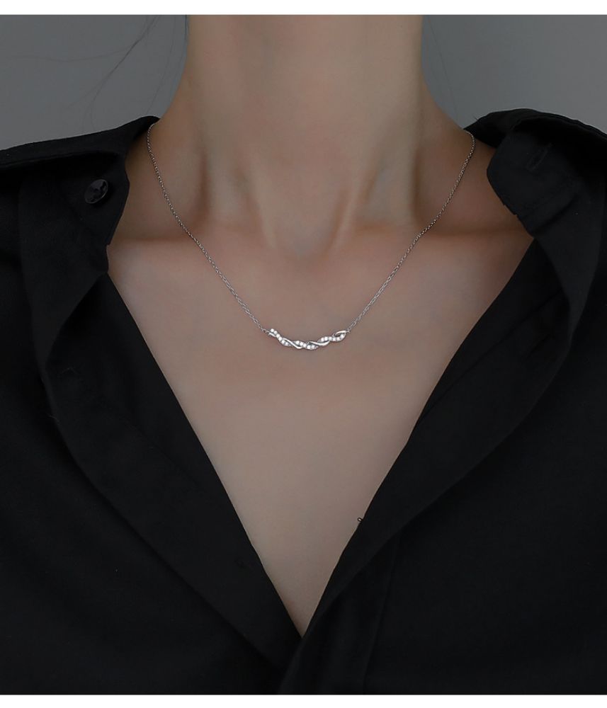 Picture of Titch S925 Sterling Silver Twisted Chain Necklace