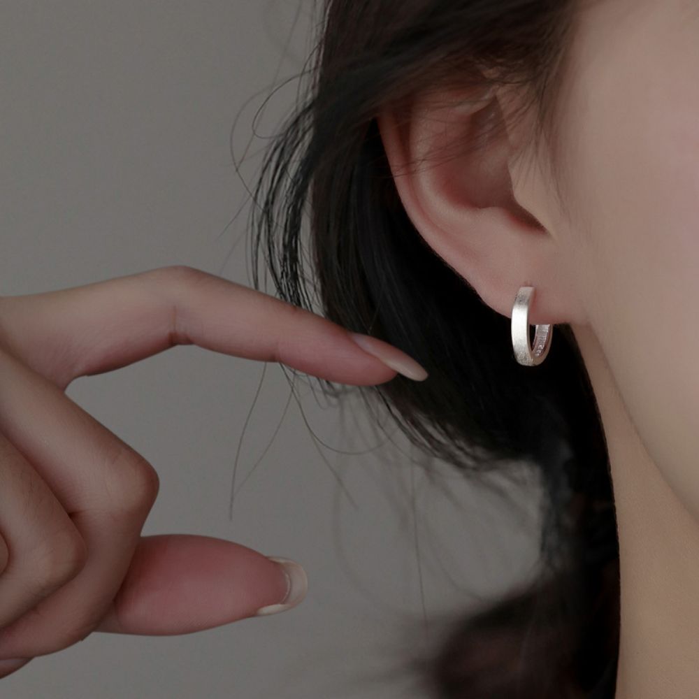 Picture of Tichi 999 pure silver brushed matte plain circle earrings
