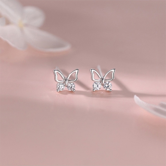Picture of Titchy 925 silver butterfly earrings