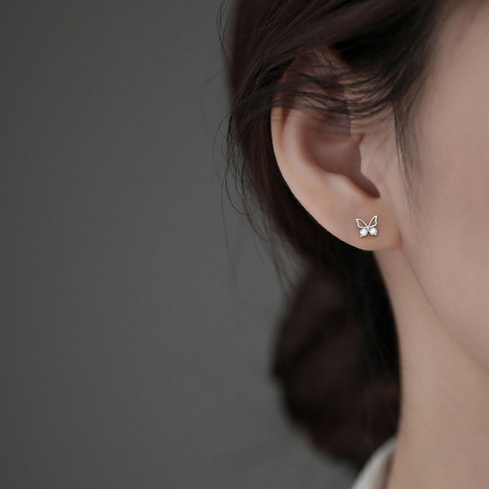 Picture of Titchy 925 silver butterfly earrings