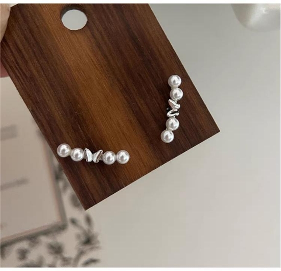 Picture of Titchy S925 silver butterfly imitation pearl earrings