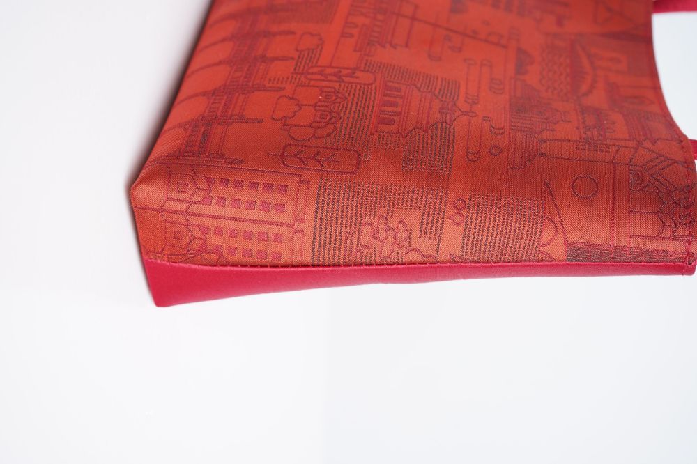 Picture of CITYWALK Silk Clutch Series - Beijing