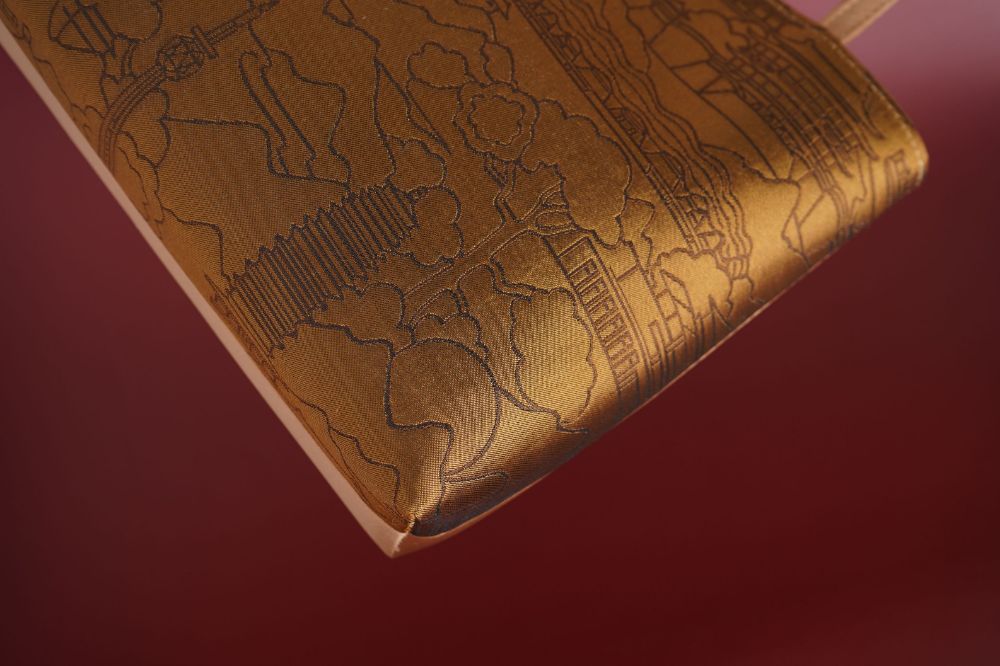 Picture of CITYWALK Silk Clutch Series -  Xi'an