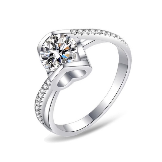 Picture of 925 silver Angel's Kiss Moissanite ring