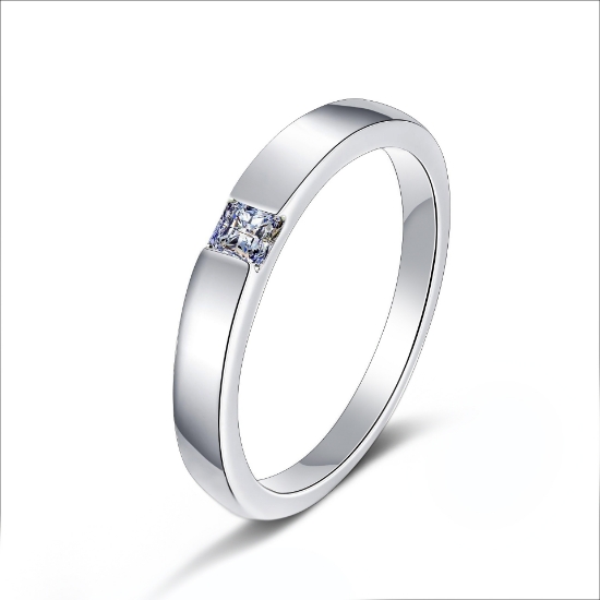 Picture of 925 silver square stylish Moissanite ring